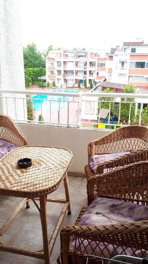 Sunny Fort Private Apartment Sunny Beach Exterior photo
