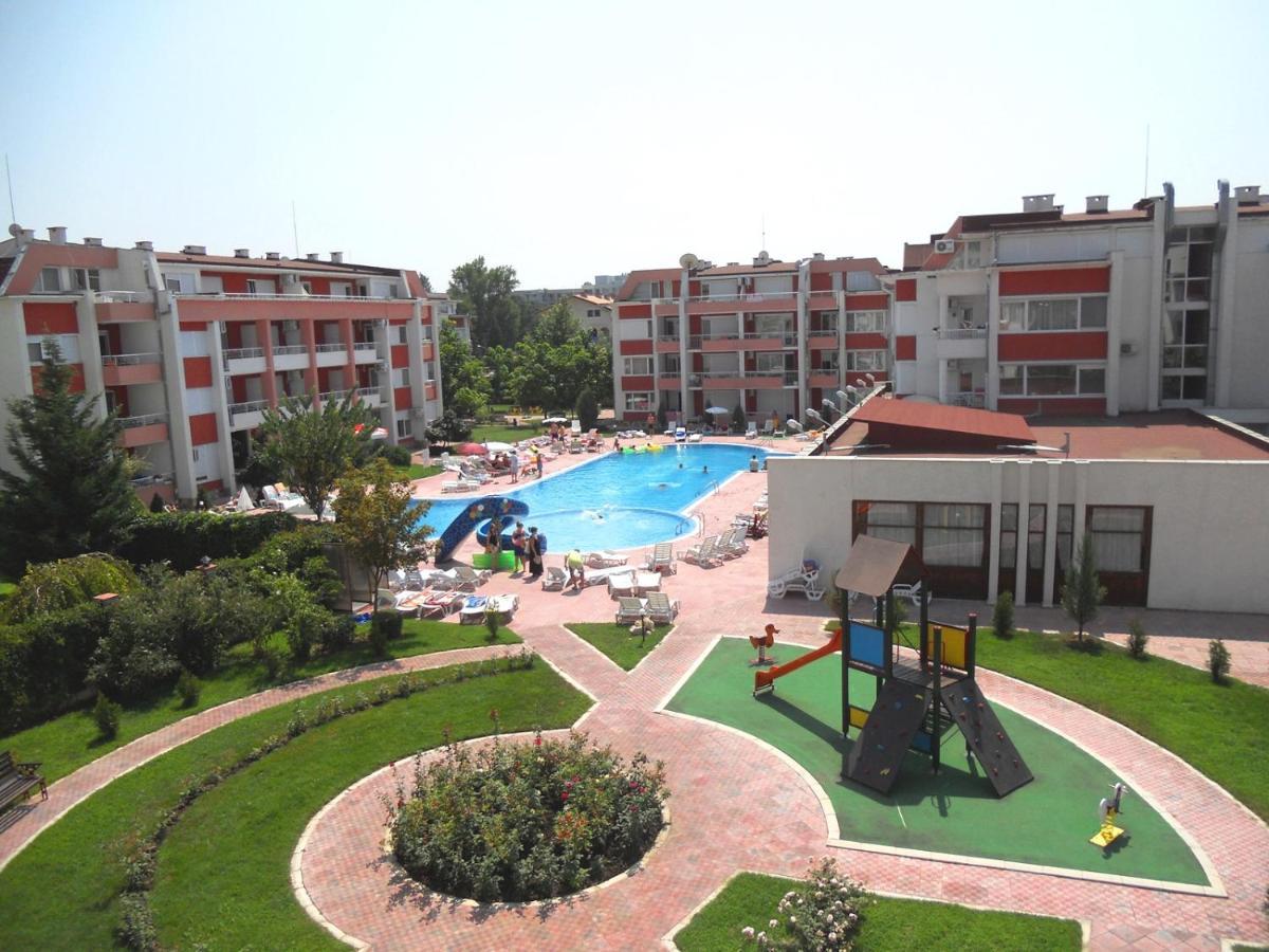 Sunny Fort Private Apartment Sunny Beach Exterior photo